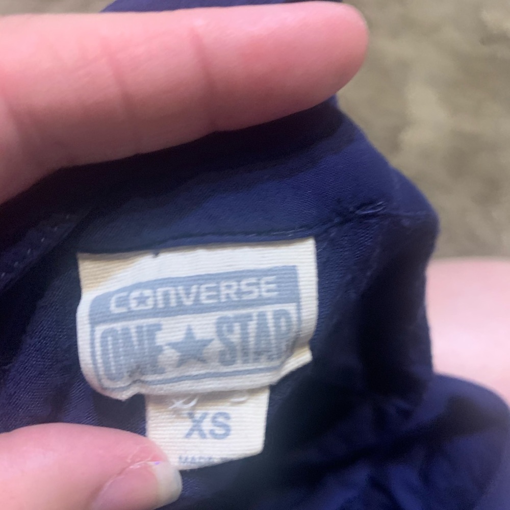 Button down - Picture 2 of 2